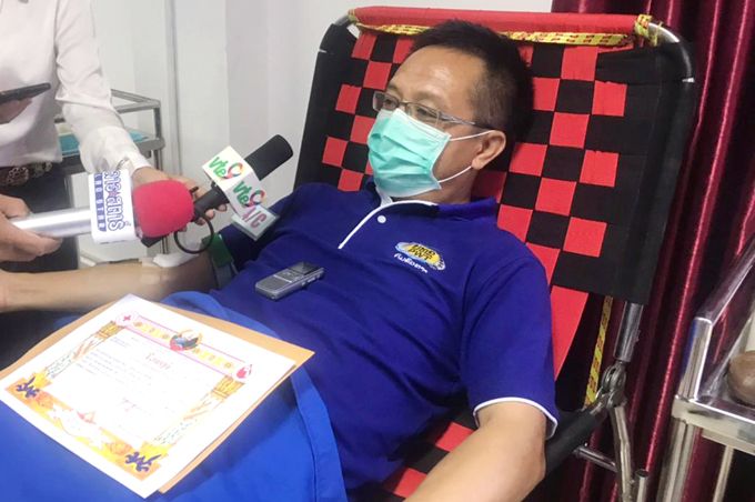 ຊາວຫນຸ່ມກະຊວງ ໂຍທາທິການ ແລະ ຂົນສົ່ງ ຮ່ວມໃຈບໍລິຈາກເລືອດ ພາຍໃຕ້ຫົວຂໍ້ " ເມື່ອໃດຊາດຕ້ອງການ ຊາວຫນຸ່ມຂານອາສາ"